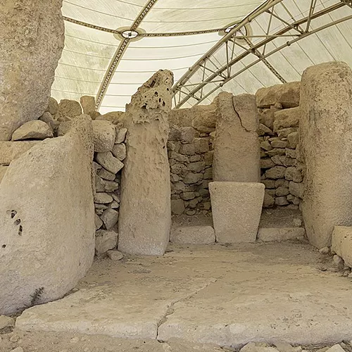 Templos de Ħaġar Qim, ©Diego Delso, Wikimedia Commons