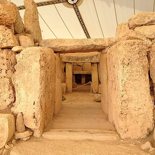 Templos de Mnajdra, ©Docrgd, Wikimedia Commons